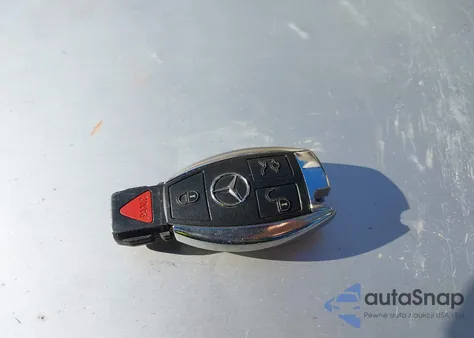 2010 Mercedes-Benz E 550 from USA, damaged, VIN WDDKJ7CB9AF035104